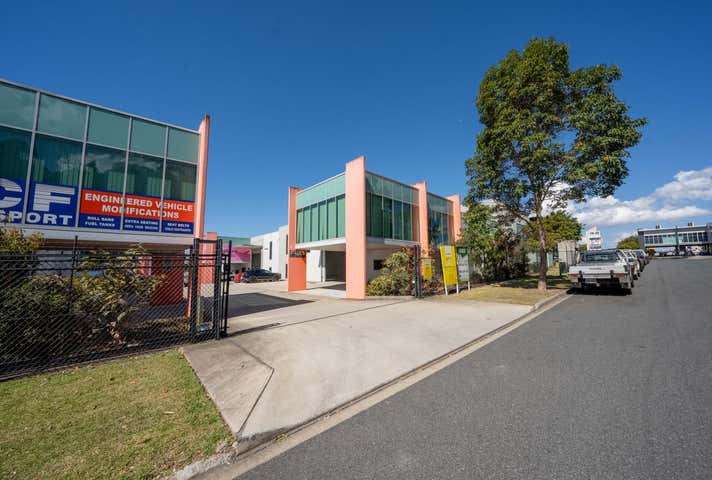 8/12-16 Robart Court Narangba QLD 4504 - Image 13