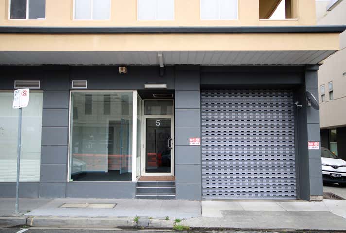 5/378 Glenhuntly Road (AKA 1A Carre St) Elsternwick VIC 3185 - Image 1