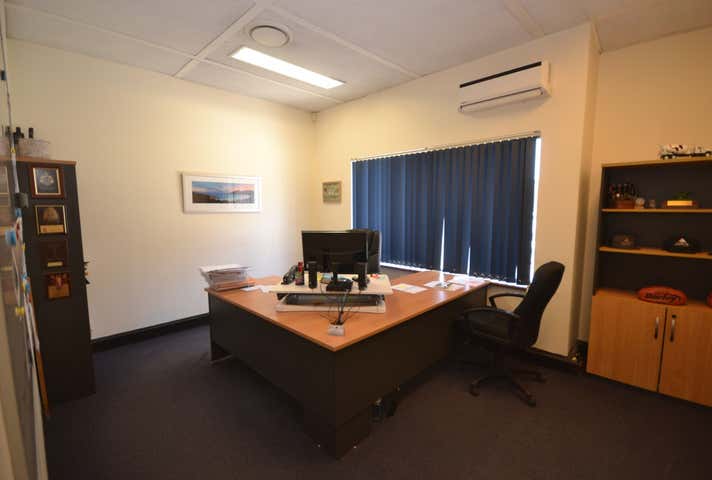 30 Robinson Avenue Belmont WA 6104 - Image 4