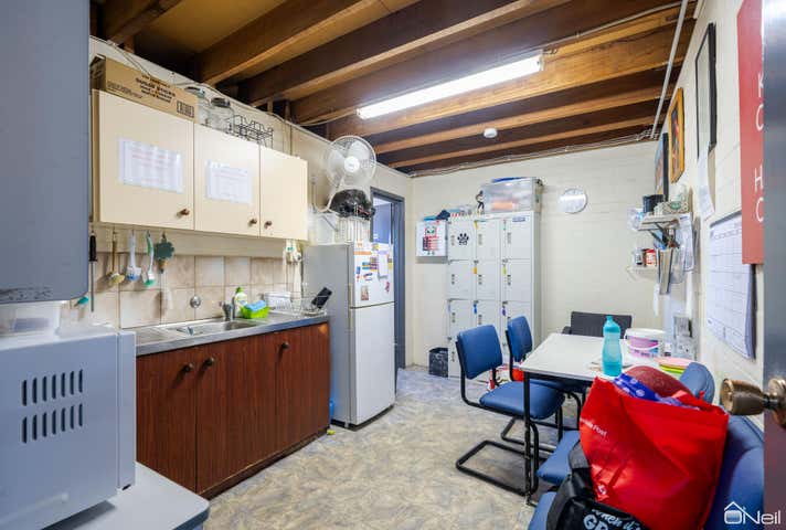 255 Railway Avenue Kelmscott WA 6111 - Image 8