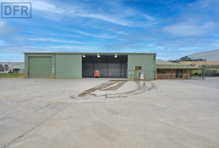 11 Winchester Road Bibra Lake WA 6163 - Image 8