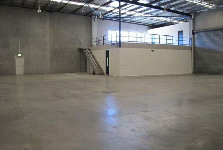 1/9 Postle Street Coopers Plains QLD 4108 - Image 2