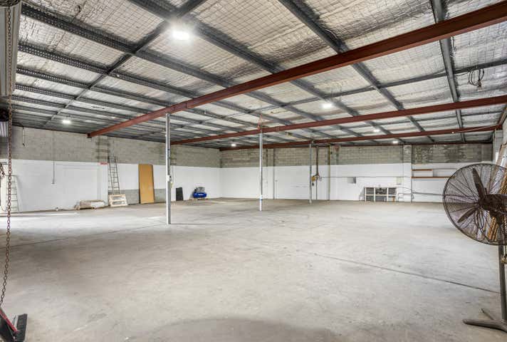 2/16 Northview Street Mermaid Waters QLD 4218 - Image 2