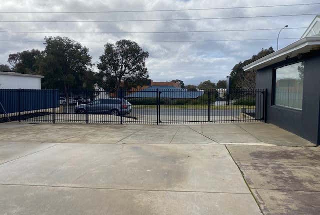 35 Winton Road Joondalup WA 6027 - Image 15