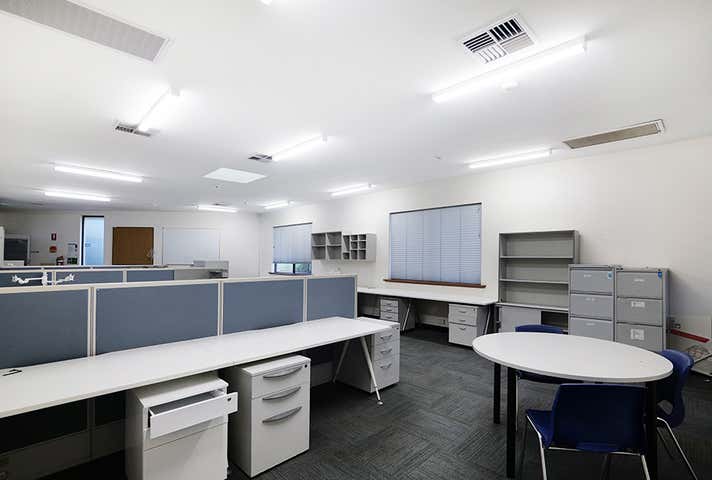 42 Osborne Place Stirling WA 6021 - Image 14