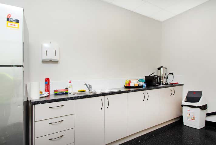 2/116 Sultana Road High Wycombe WA 6057 - Image 8