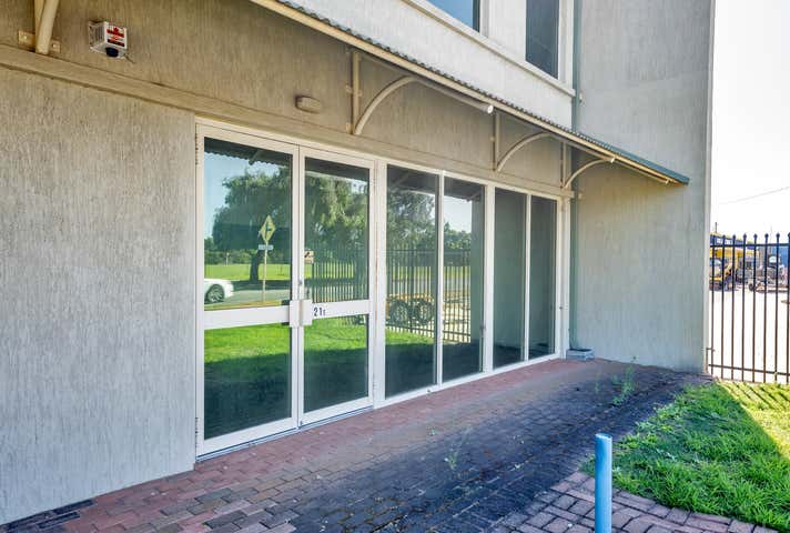 2/21 Dixon Road Rockingham WA 6168 - Image 4