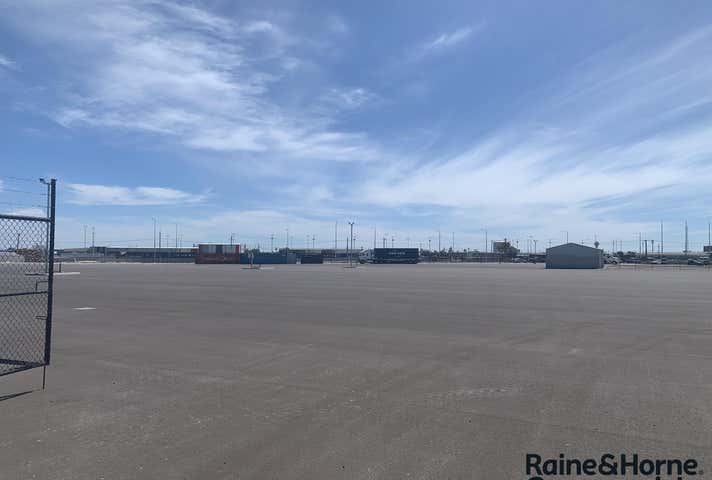 142-146 Milner Road High Wycombe WA 6057 - Image 9