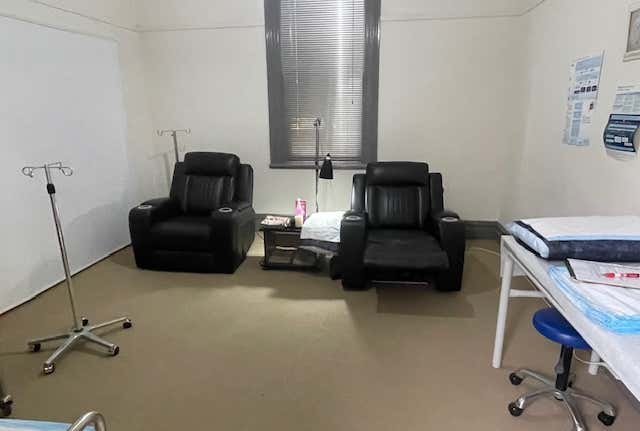 143 Napier Street Essendon VIC 3040 - Image 12