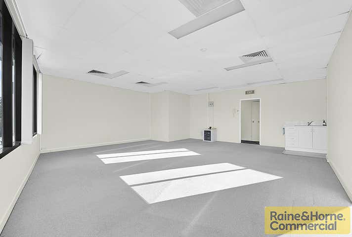 4B/10 Valente Close Chermside QLD 4032 - Image 8