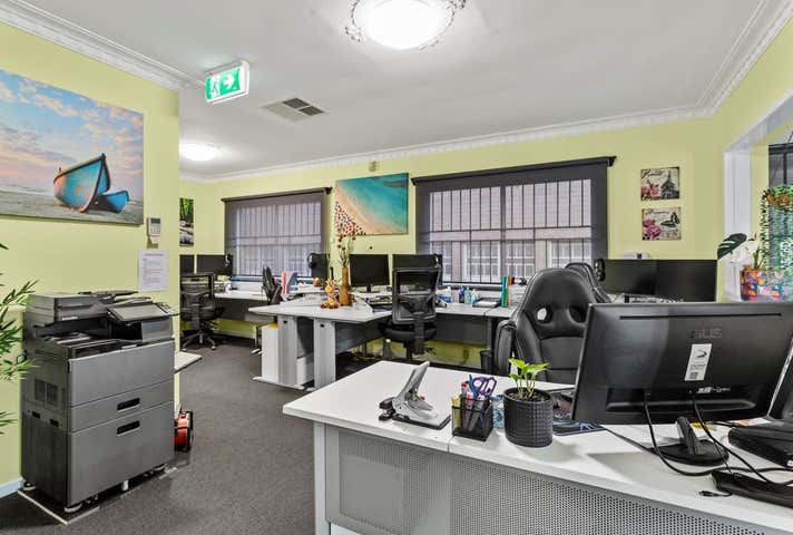 53 Ellenborough Street Ipswich QLD 4305 - Image 8