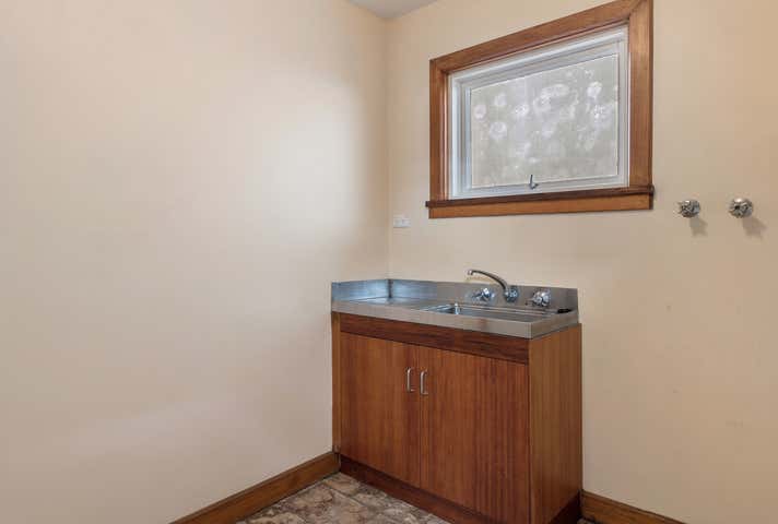 Ex-CBA Bank and Manager's Residence, 29 Orr Street Queenstown TAS 7467 - Image 15