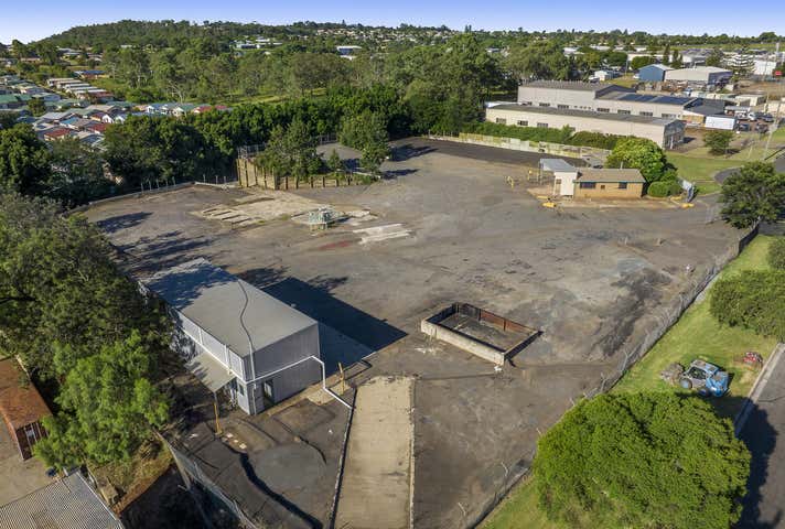 17 Orford Court Wilsonton QLD 4350 - Image 6