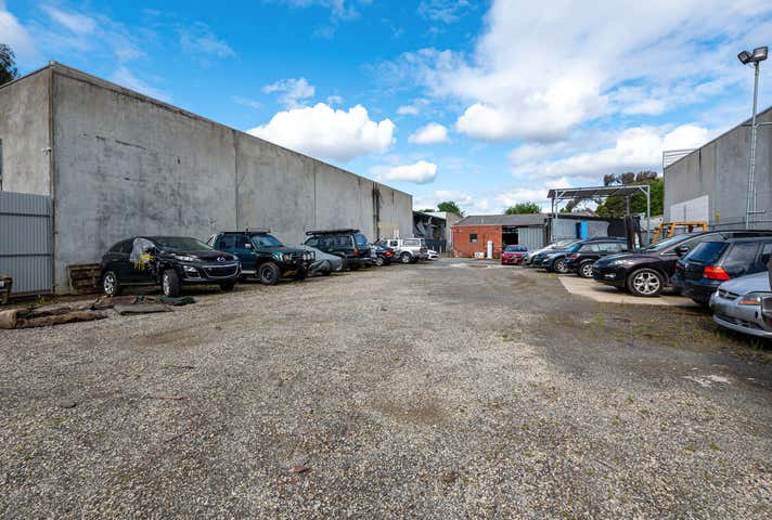 10 Jesmond Road Croydon VIC 3136 - Image 11