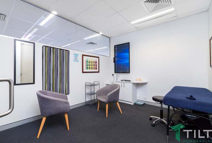 7E/817 Beeliar Drive Cockburn Central WA 6164 - Image 5