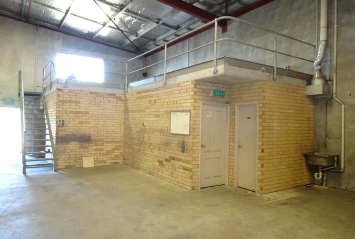 Unit 1, 33 Pavers Circle Malaga WA 6090 - Image 8