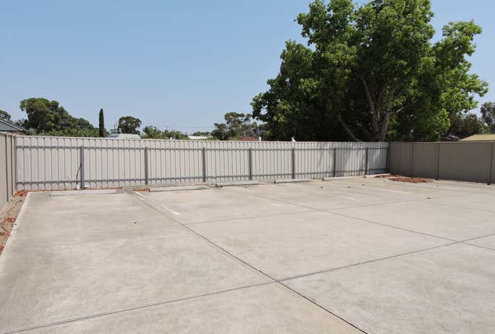 100 Adelaide Road Murray Bridge SA 5253 - Image 14