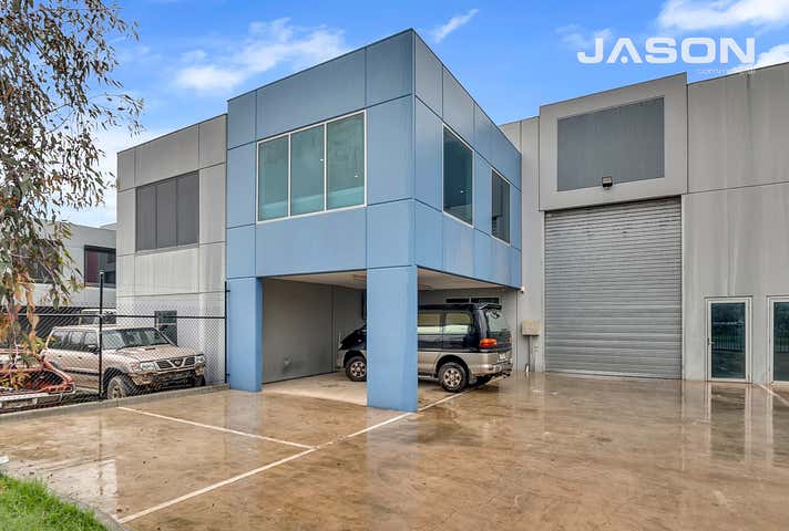 19 Yellowbox Drive Craigieburn VIC 3064 - Image 2