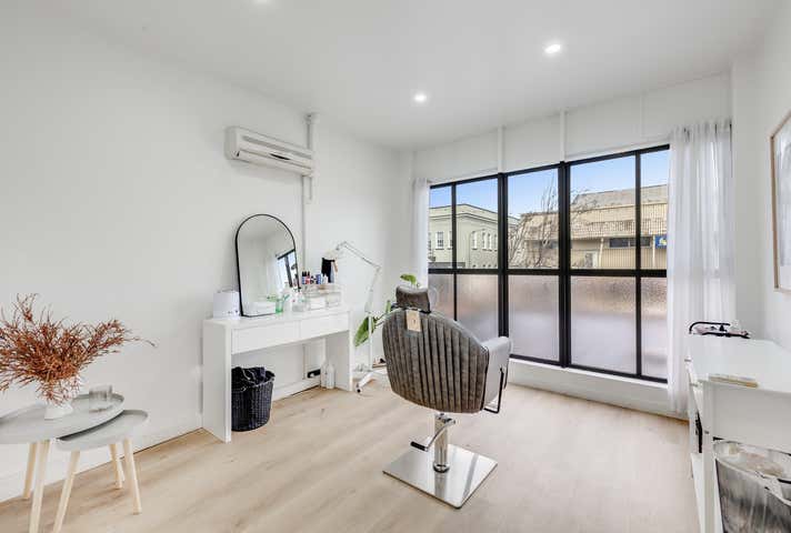 2/229 Margaret Street Toowoomba City QLD 4350 - Image 3