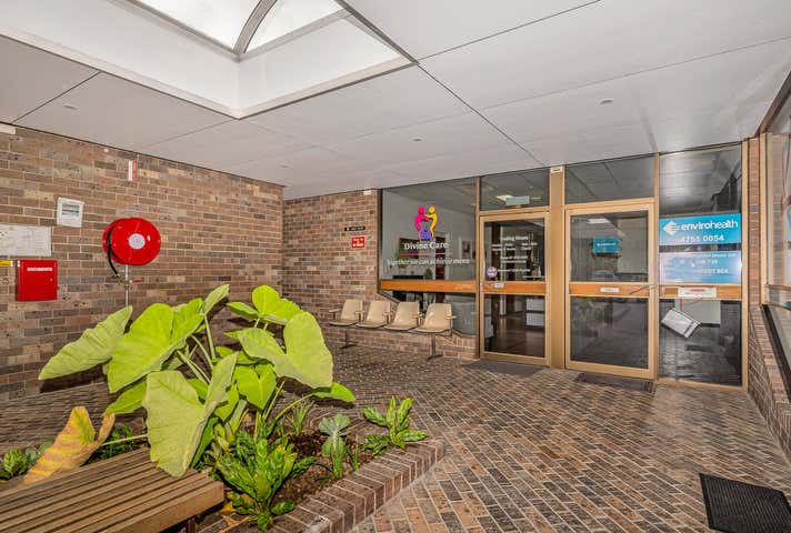 3/42 Ross River Road Mundingburra QLD 4812 - Image 3