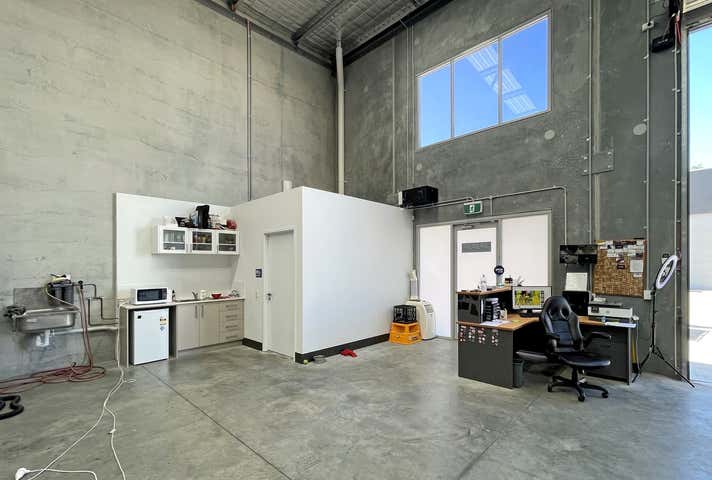 Unit 14, 37 Supreme Loop Gnangara WA 6077 - Image 6