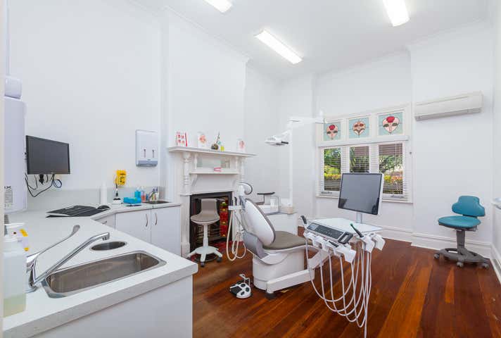 59 Hamersley Road Subiaco WA 6008 - Image 11