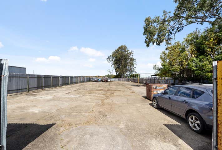 352 South Pine Road Brendale QLD 4500 - Image 13