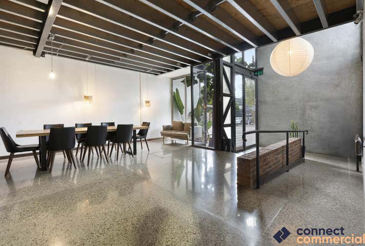 4/98 Spencer Road Carrara QLD 4211 - Image 3