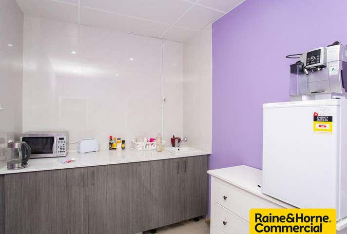 13 / 140 Grand Boulevard Joondalup WA 6027 - Image 6