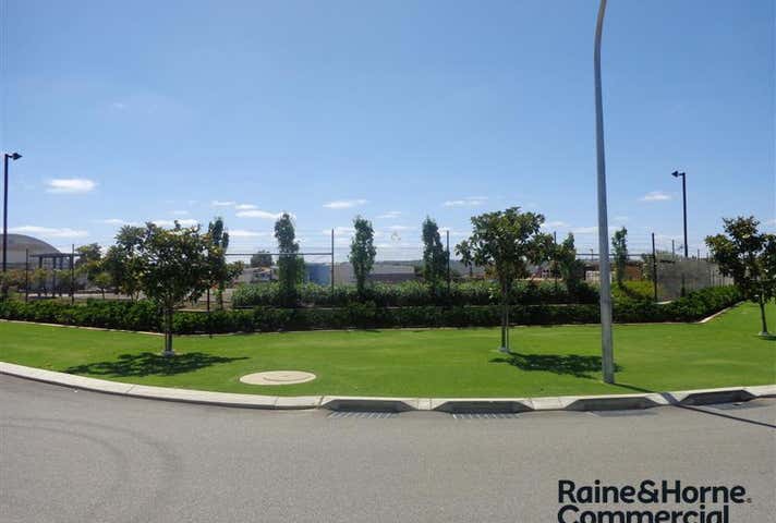 142-146 Milner Road High Wycombe WA 6057 - Image 2