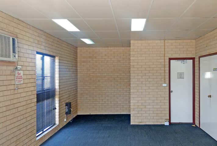 Unit 1, 25 Berriman Drive Wangara WA 6065 - Image 3