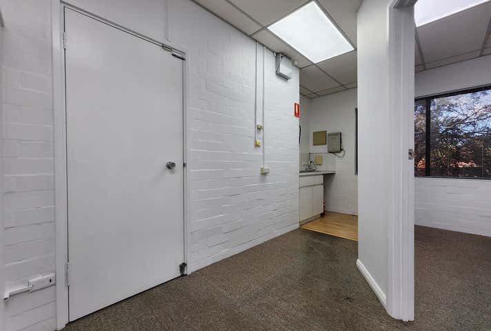 9/209 Warwick Road Duncraig WA 6023 - Image 11