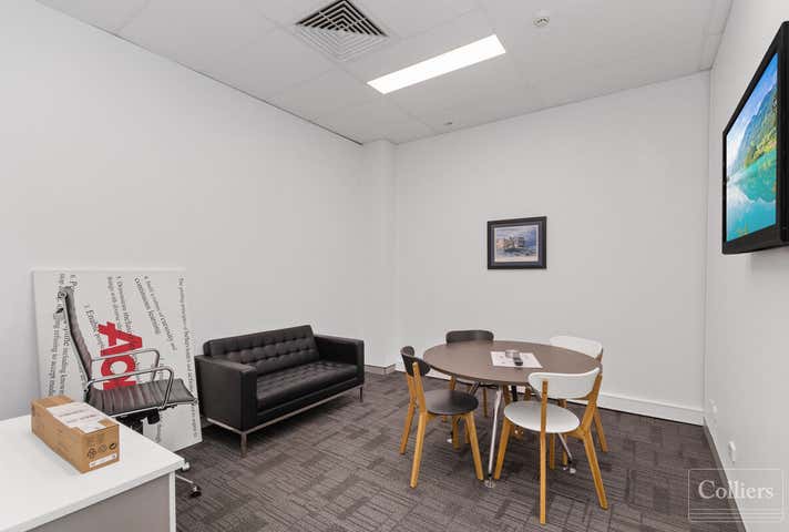 22 Walker Street Townsville City QLD 4810 - Image 14
