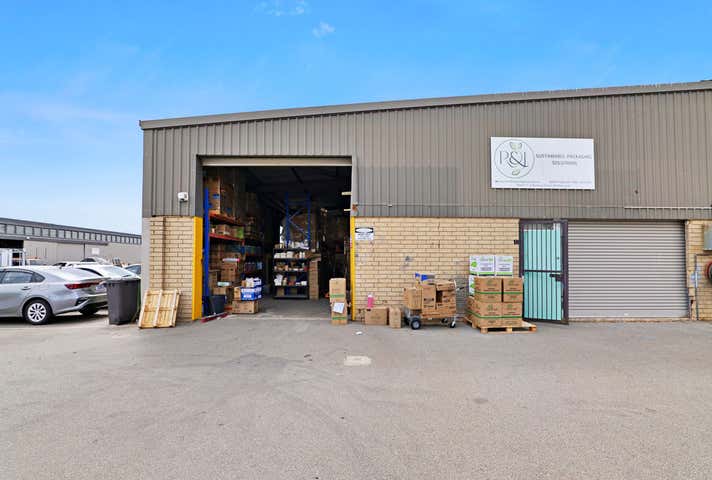 Unit 2, 8 Ryelane Street Maddington WA 6109 - Image 2
