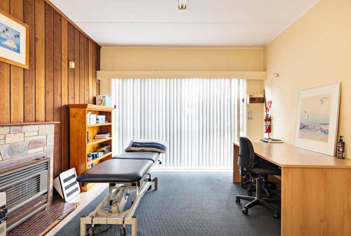 100 & 102 Main Hurstbridge Road Diamond Creek VIC 3089 - Image 7