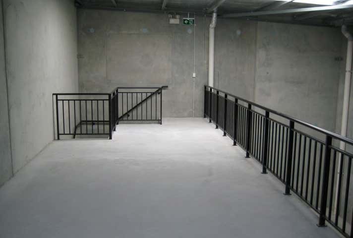 Unit 4, 31 Stockdale Road O'Connor WA 6163 - Image 4