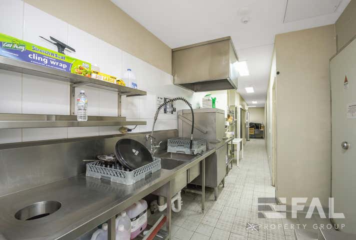 Shop  2, 101 Clarence Rd Indooroopilly QLD 4068 - Image 5