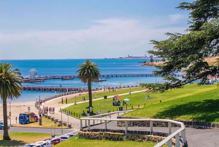 21 Ormond Road East Geelong VIC 3219 - Image 16