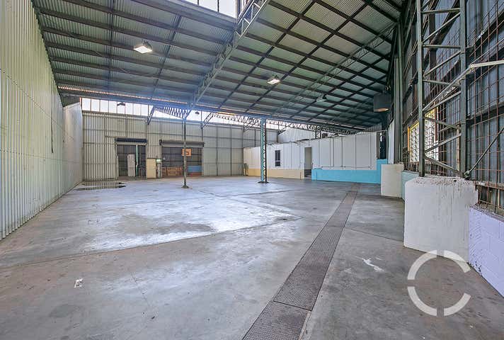 67 Maynard Street Woolloongabba QLD 4102 - Image 4