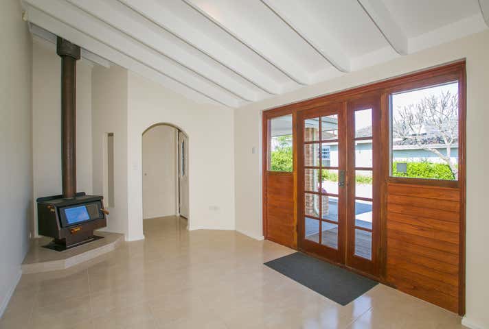 123A Walter Rd W Dianella WA 6059 - Image 19