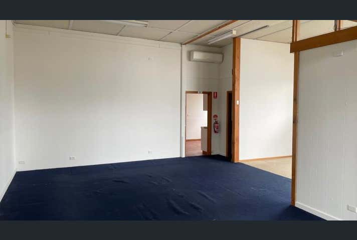 34 Tunstall Square Doncaster East VIC 3109 - Image 3