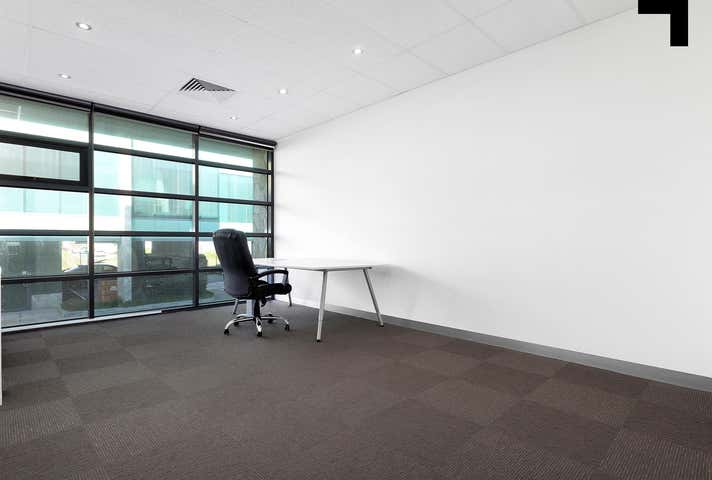 10/99-101 Western Avenue Tullamarine VIC 3043 - Image 2