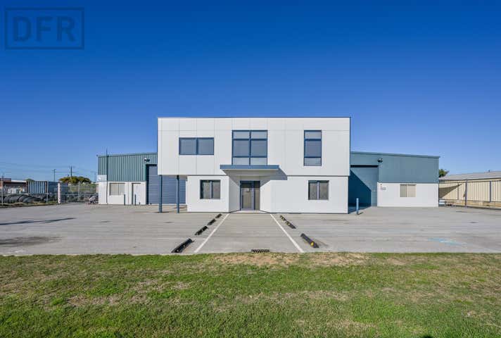 33 Morgan Street Rockingham WA 6168 - Image 2