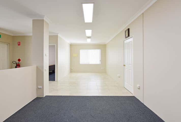 1/3-5 McElligott Court Canning Vale WA 6155 - Image 5