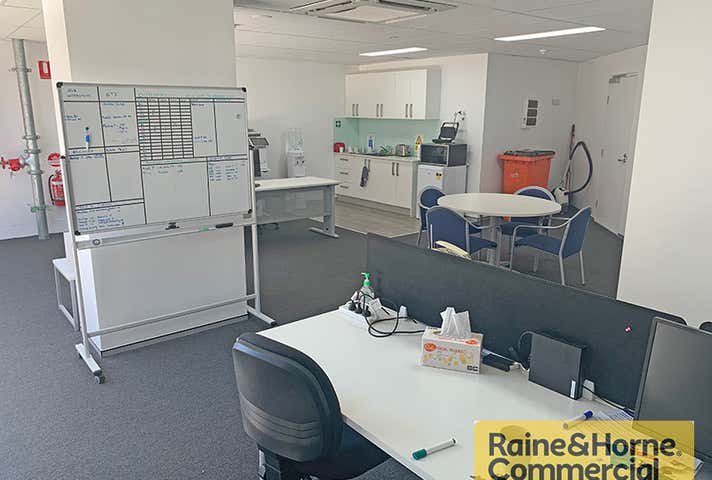 T3, 438 Hamilton Road Chermside QLD 4032 - Image 9