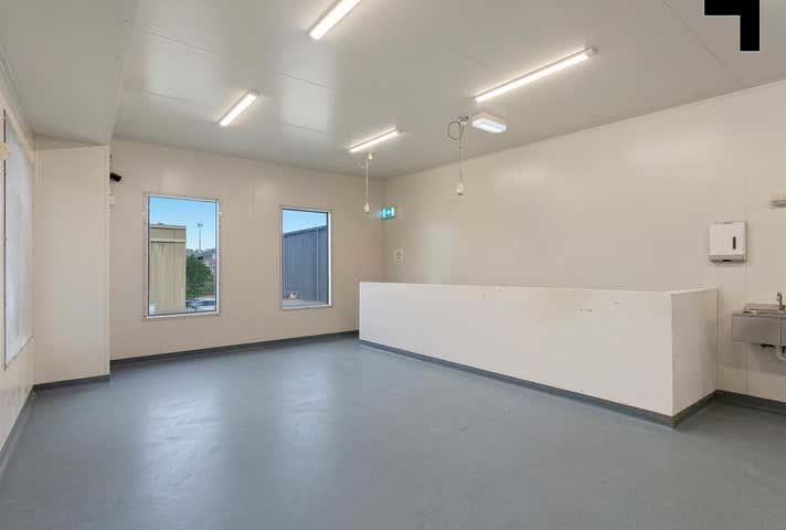 Unit 7, 22-24 Redland Drive Mitcham VIC 3132 - Image 5