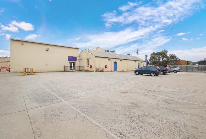 15/419 Townsend Street Albury NSW 2640 - Image 3