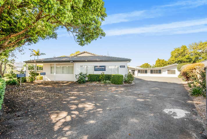 2 Kalimna Drive Broadbeach Waters QLD 4218 - Image 5