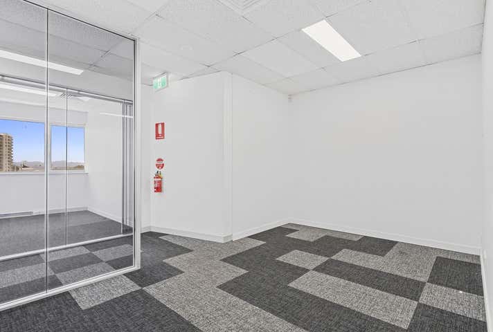 3046 Surfers Paradise Boulevard Surfers Paradise QLD 4217 - Image 6