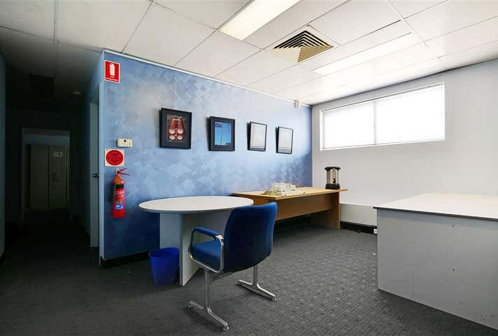 21 Sorbonne Crescent Canning Vale WA 6155 - Image 15